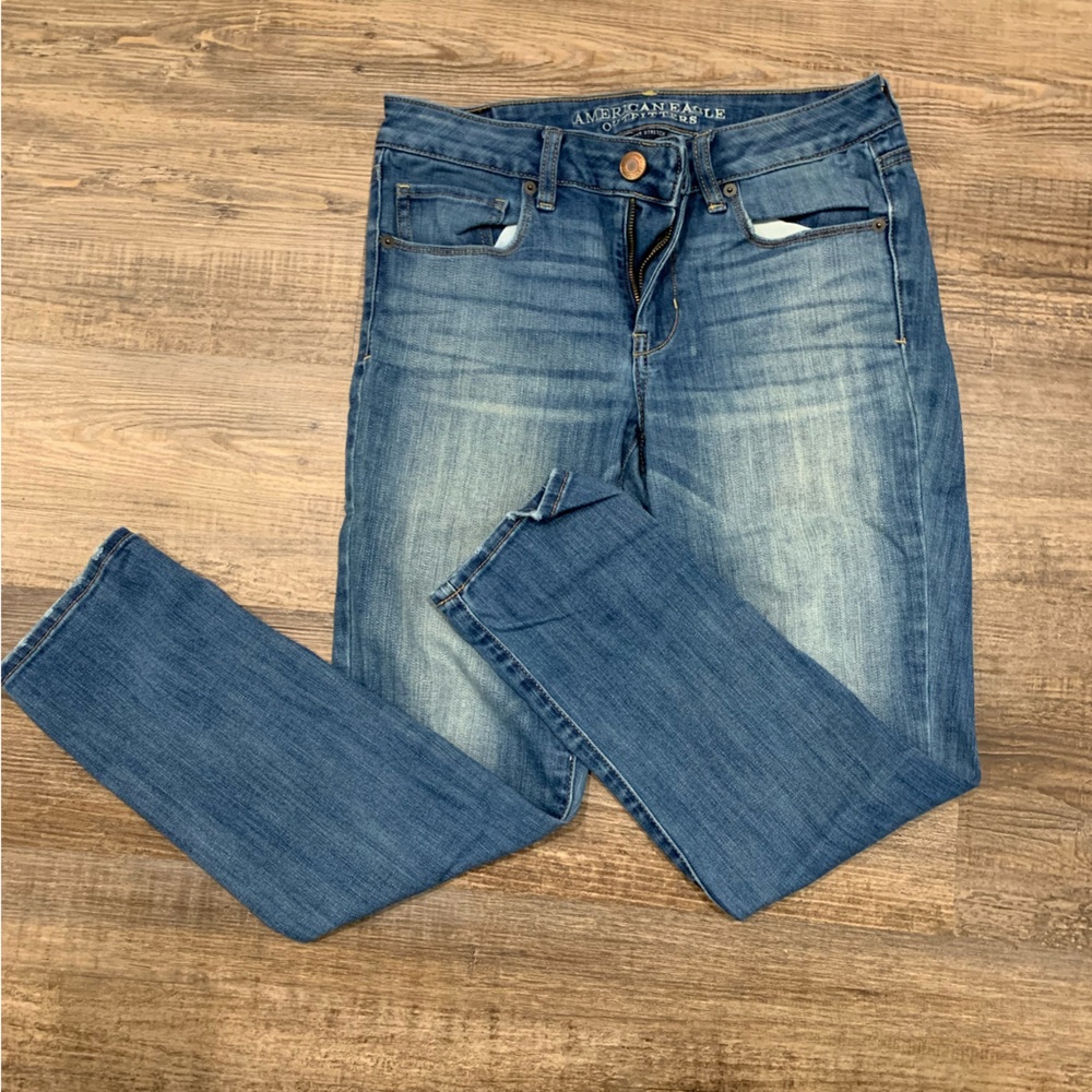 American Eagle Lightly Distressed Skinny Jeans